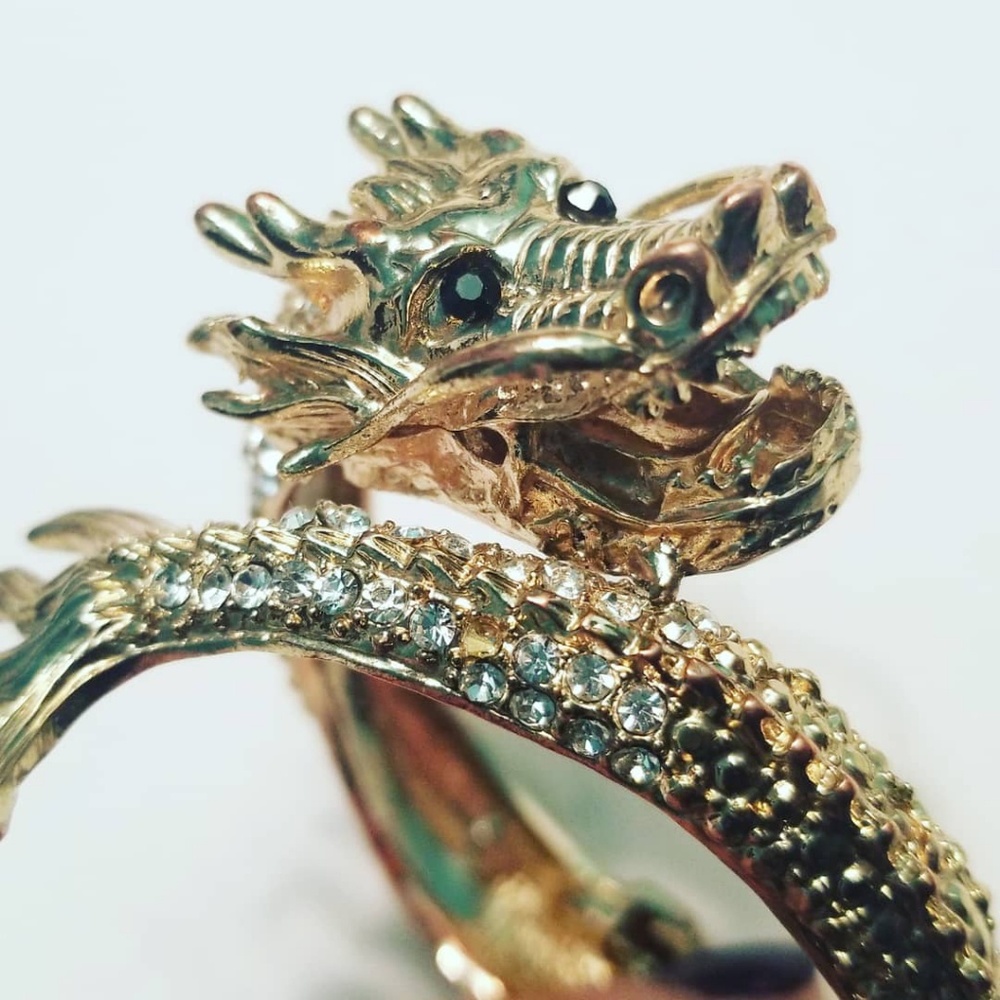 GOLDEN DRAGON💋🐉💋